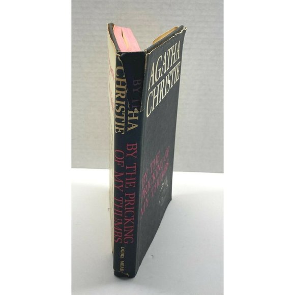 By the Pricking of My Thumbs by Agatha Christie BCE Edition 1968 Hardcover Book - Picture 5 of 11